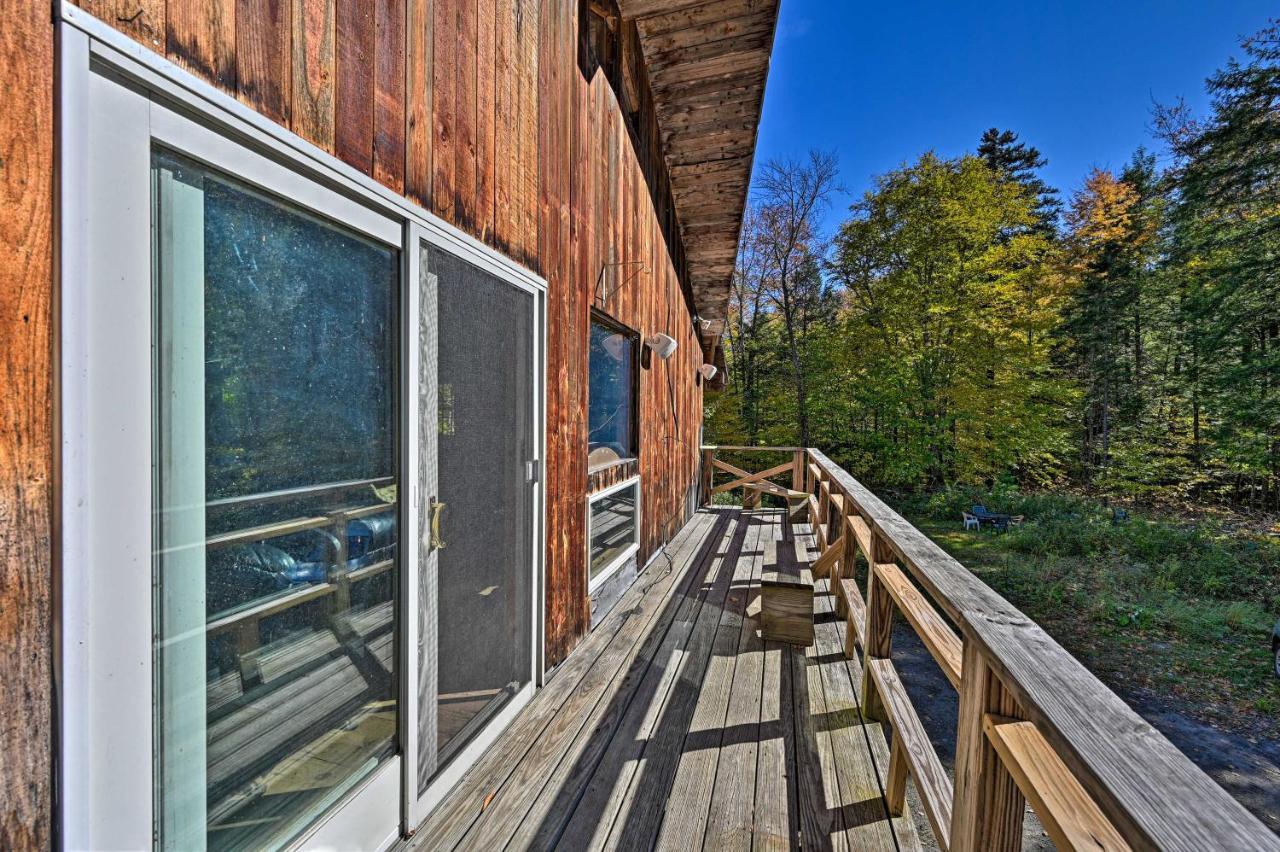 Remote Cabin With Fire Pit 3 Miles To Stowe Mtn! 外观 照片