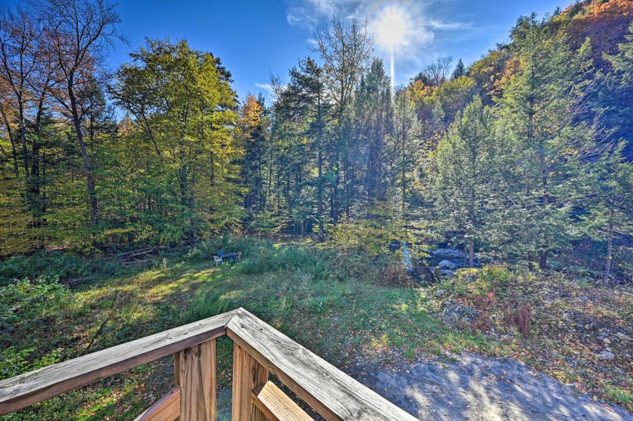 Remote Cabin With Fire Pit 3 Miles To Stowe Mtn! 外观 照片